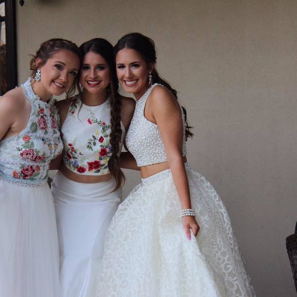 Meet your Posher, Kelci - Picture 1 of 1